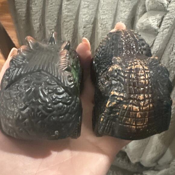 2 Dinosaurs Head Cars Light Up Motorized Toys Vehicles Dinos Pull Back - Picture 5 of 6